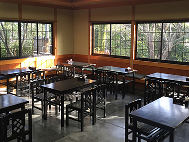 世界文化遺産　龍安寺　菜の花